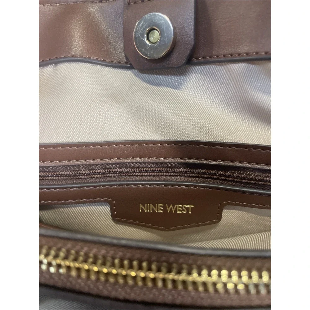 Nine West Purse Tote Satchel/ Taupe Faux Leather Shoulder Bag Handles‎